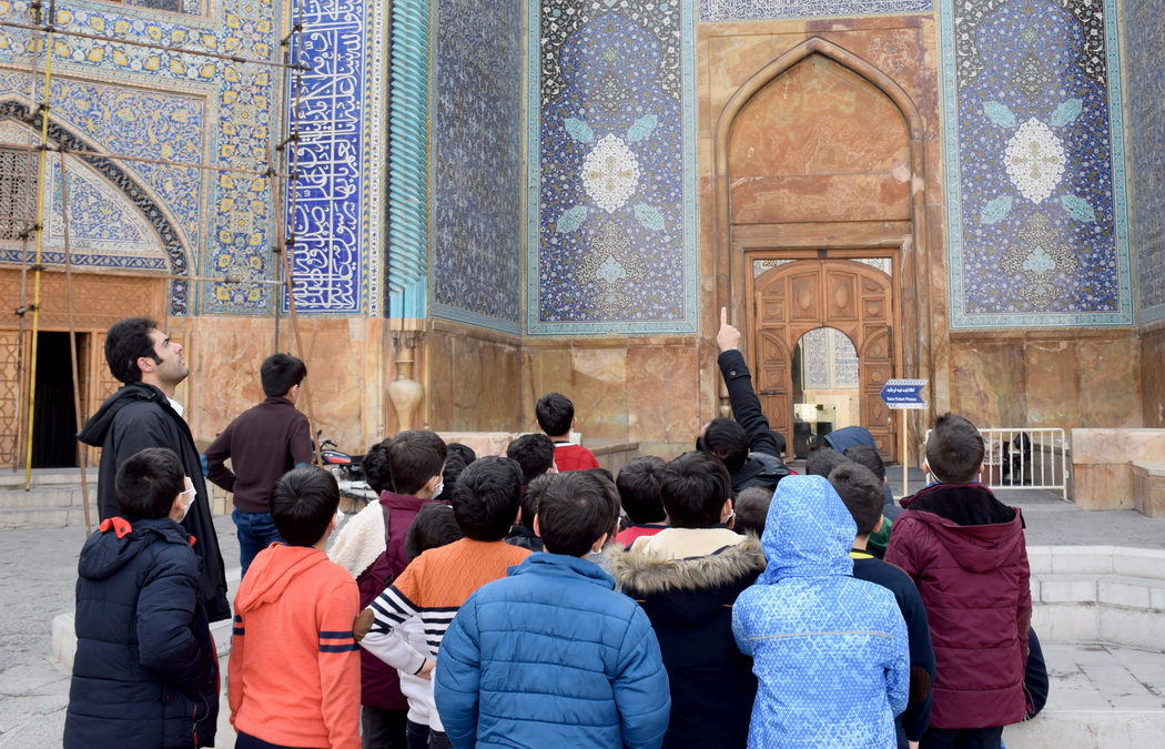 بازديد چهارم ايمان از ميدان نقش جهان