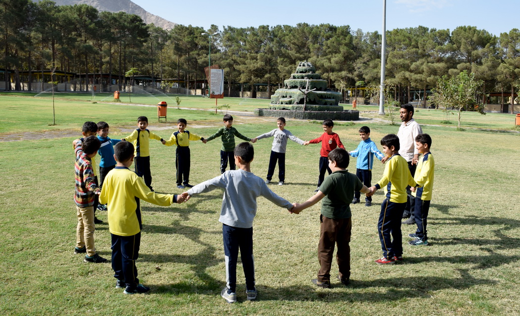 اردوي آغازين پايه سوم به باغ ابريشم