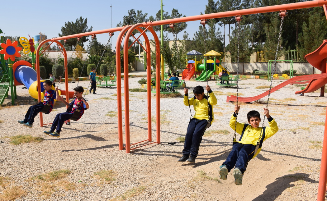  اردوي آغازين پايه پنجم به مركز فرهنگي ورزشي شيخ بهائي