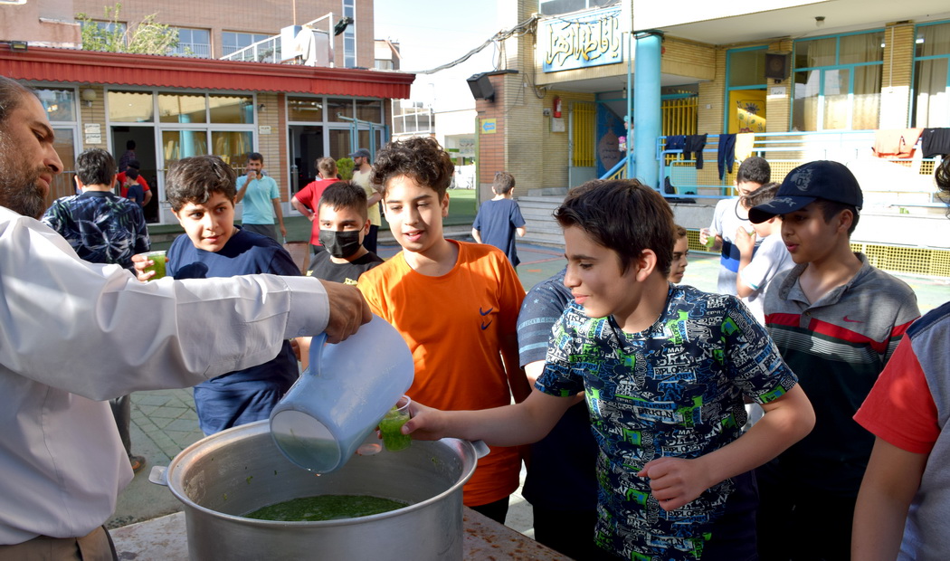 اردوی شبی در مدرسه، کاشان ،مشهداردهال، غار نخجیر-پایه ششم