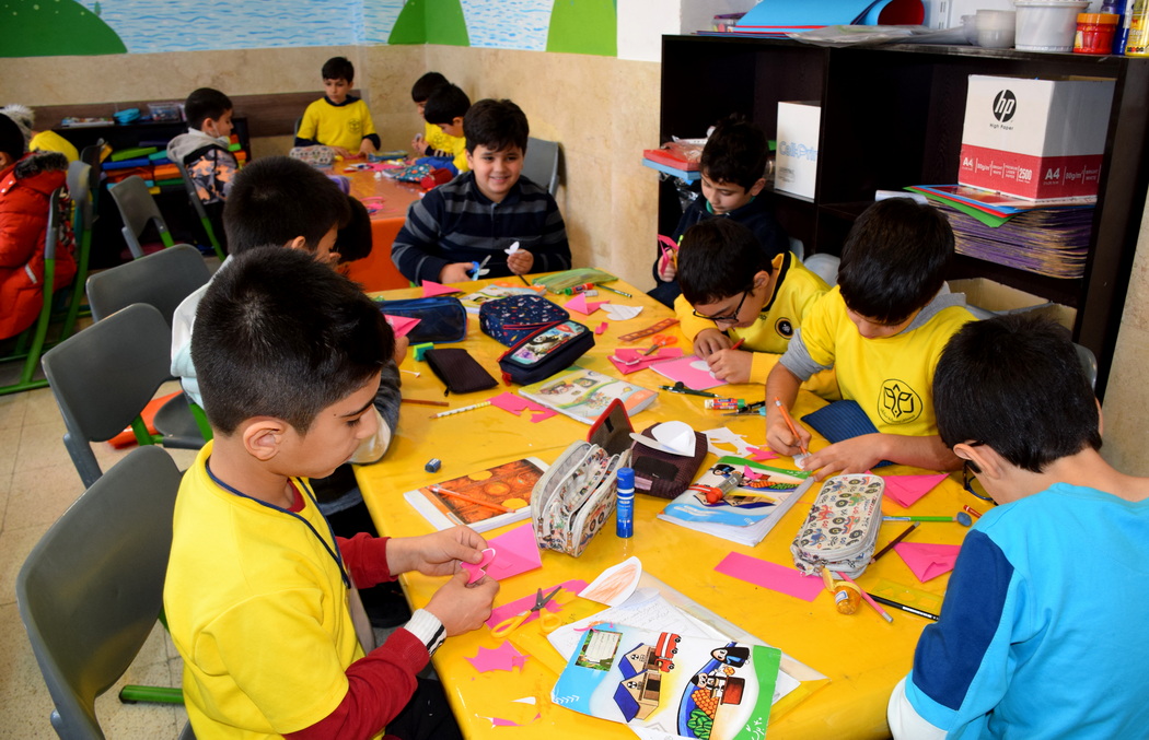 کاردستی دانش آموزان دوره اول به مناسبت روز مادر