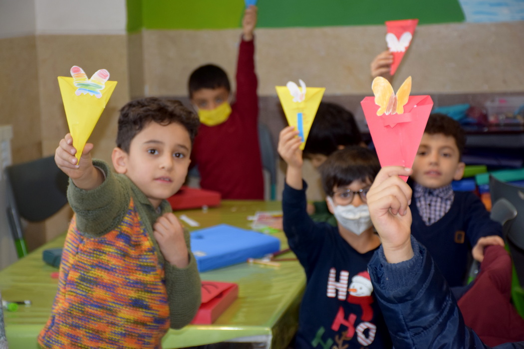 کاردستی دانش آموزان دوره اول به مناسبت روز مادر