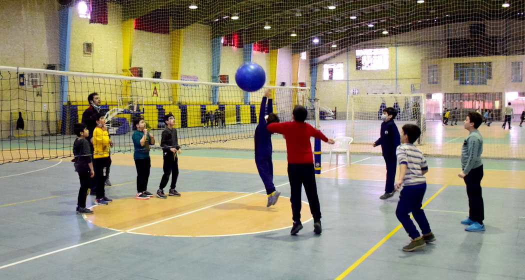 اردوی دانش آموزان دوره دوم به مجموعه ورزشی دانشگاه خوراسگان